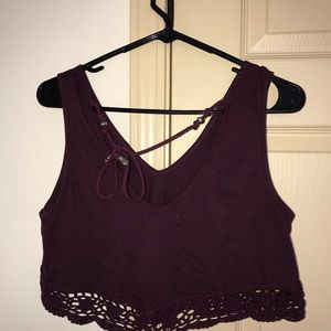 Kendall & Kylie crop top